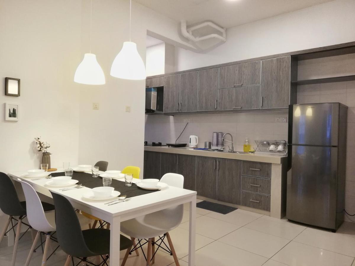 Subang City Residence, 8-9 Pax With Balcony, Walking Distance To Summit, 5Min To Sunway Subang Jaya Eksteriør bilde
